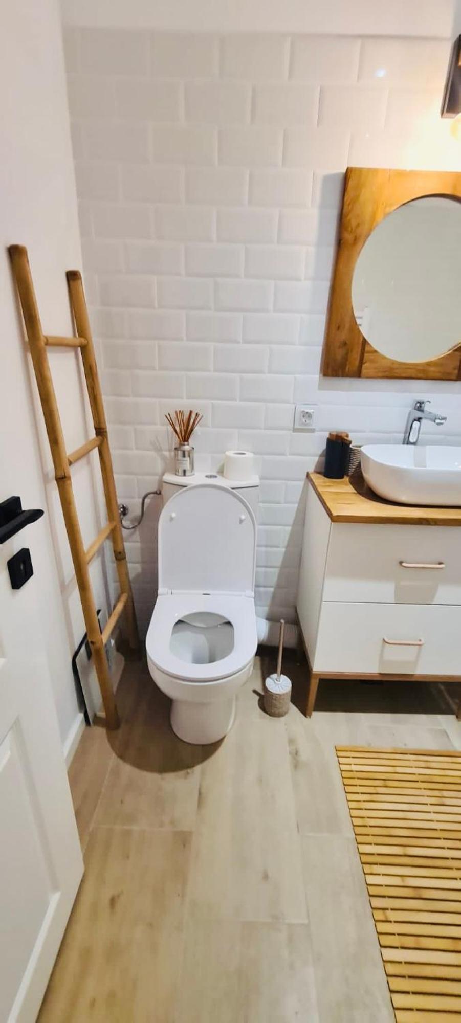 Warm And Cozy Studio Flat Near Straja Uricani  Экстерьер фото